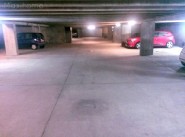 Garage / parking 